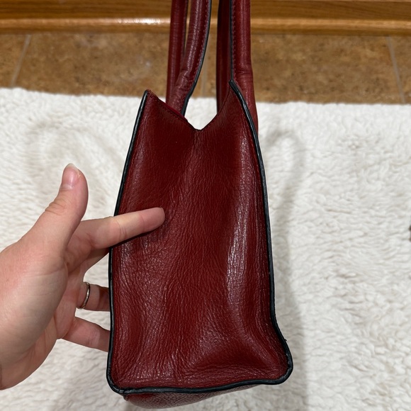 Wilsons Leather Roma Leather Push Lock Tote Handbag Dark Cherry Red Mahogany - Picture 12 of 15